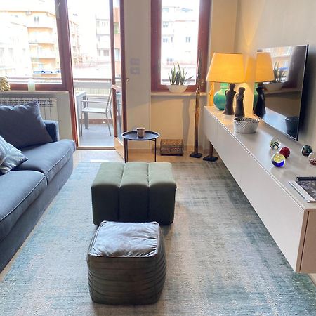 Апартаменты Julie'S House Lecce City Center Экстерьер фото